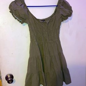 Fairy, light green, mini ruffled dress.